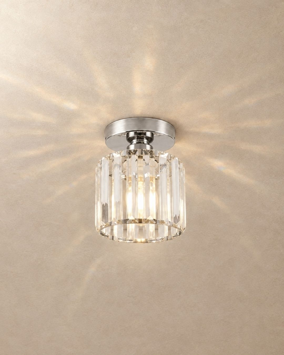 Amia ceiling light, round shape in silver, product photograph