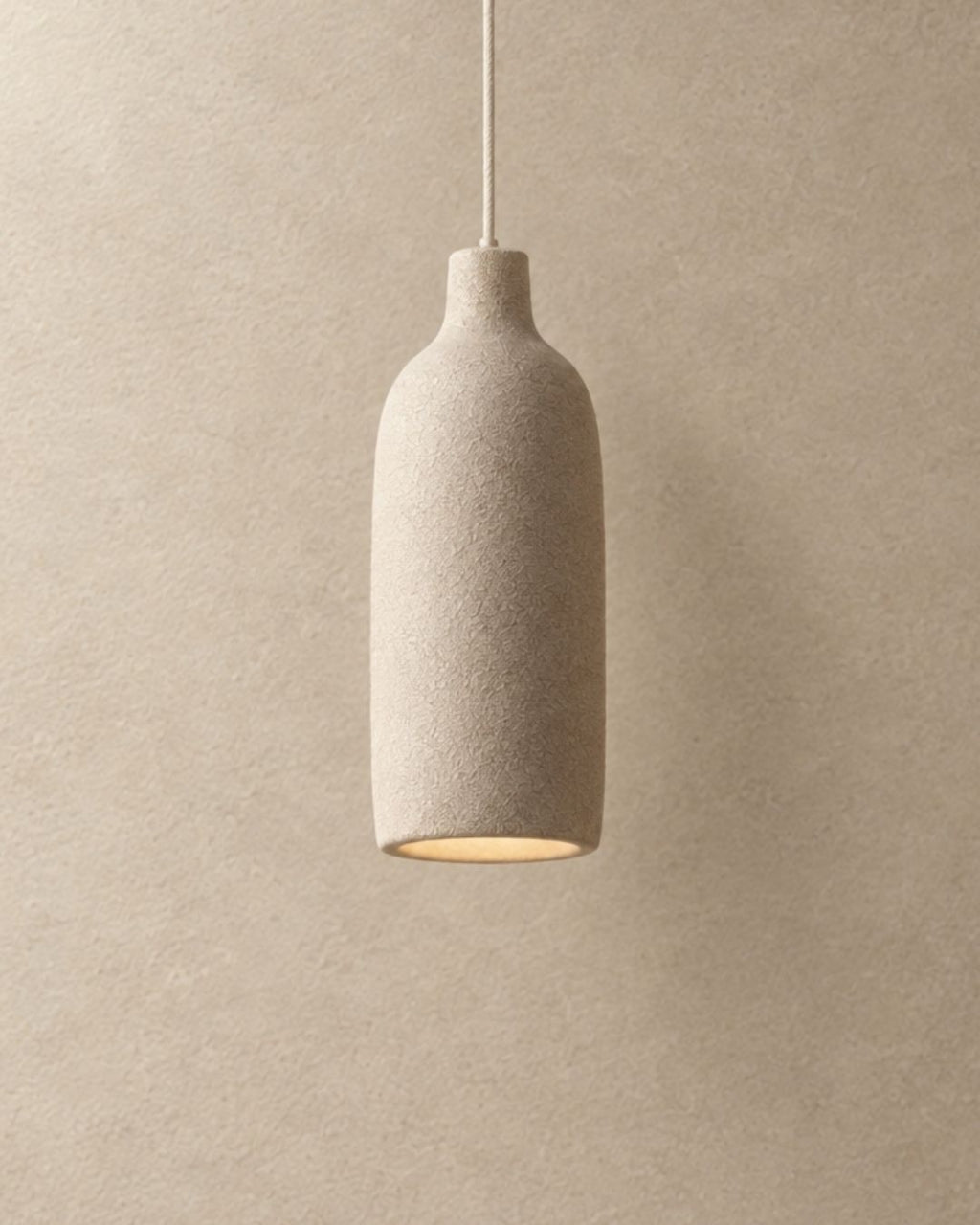 Ovana pendant light, cylinder shape, product photograph