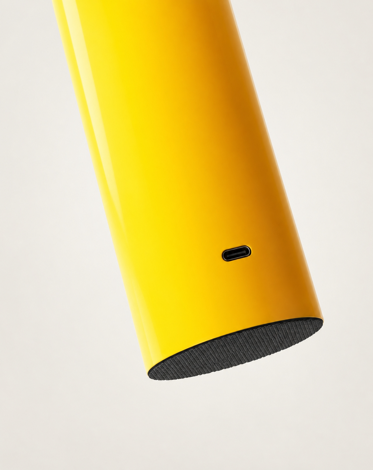 Halo cordless table lamp in Yellow, body with USB-C charging port